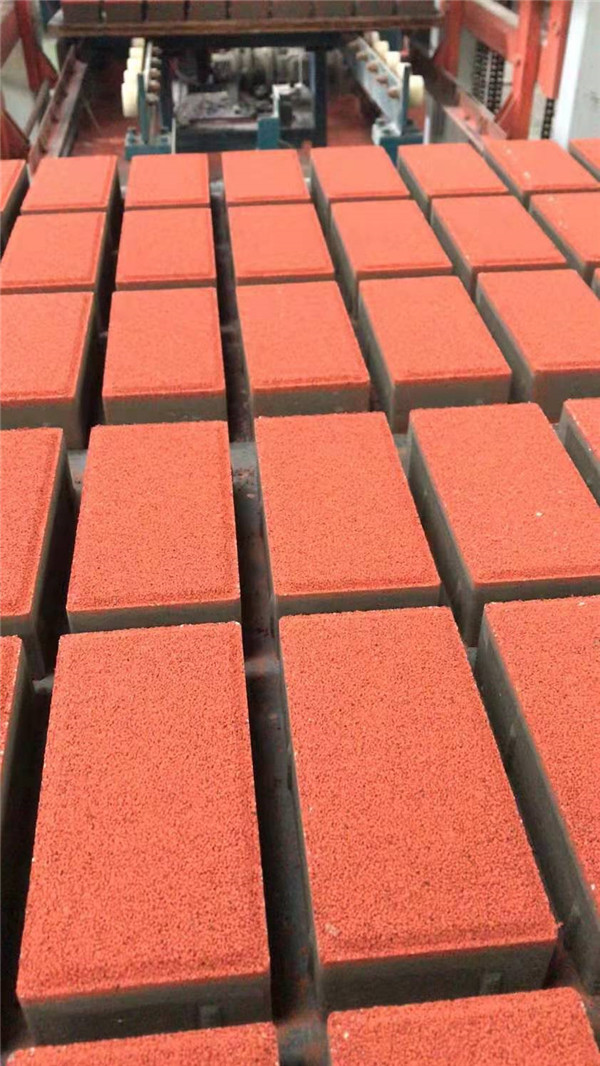 1609981280906851.jpg 透水磚-中國紅.jpg